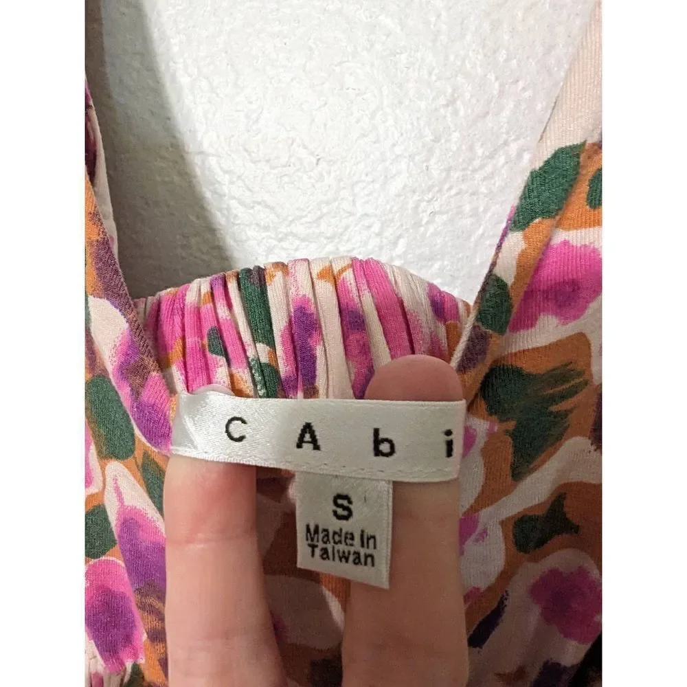 Cabi Women's Multi-color Floral V-neck Knee‎ Length Dress Pink Small Style 110